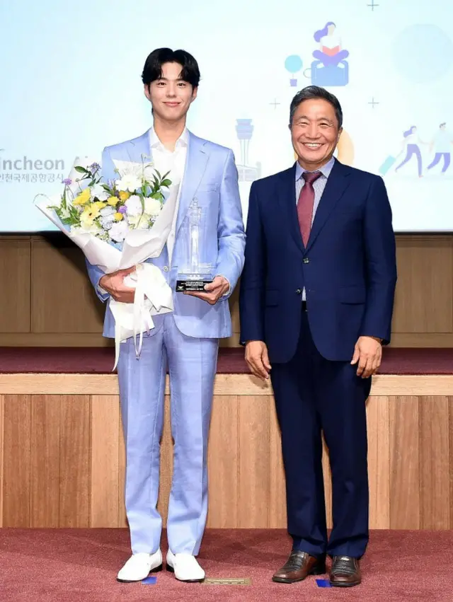 パク・ボゴム、仁川空港名誉広報大使に抜てき