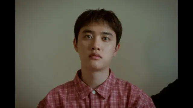 “本日カムバック”「EXO」D.O.（ド・ギョンス）、デジタルシングル「DUMB」トレーラー…ラッパーPENOMECOとの愉快なケミストリー予告01