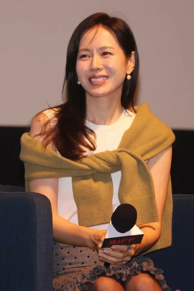 女優ソン・イェジン、ファンとの約束守る“美談女神”