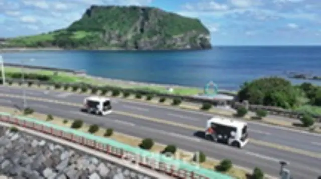 ロッテイノベート、済州島で観光用自律走行バスの運行を開始＝韓国