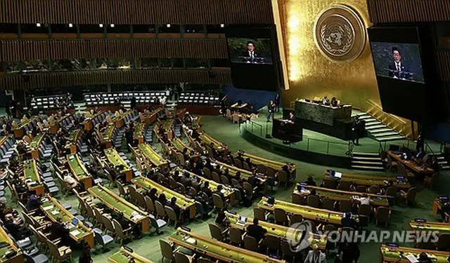 国連総会で演説する李大統領＝２３日、ニューヨーク（聯合ニュース）