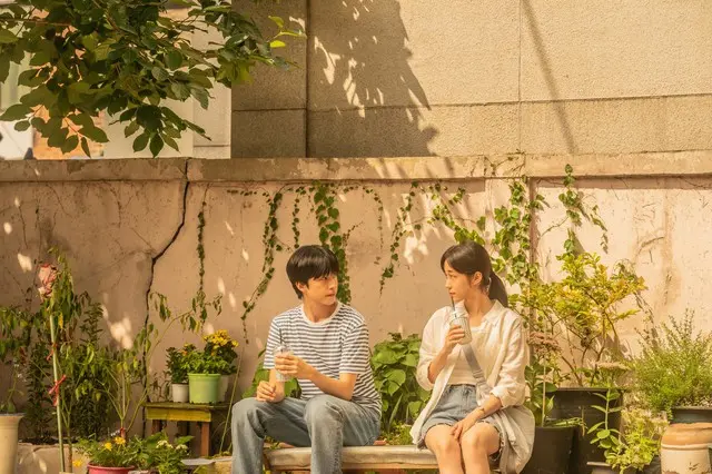 韓国観客動員数初登場NO.1！『君の声を聴かせて』恋が動き出すヨンジュン（ホン・ギョン）初デートのお誘い　本編映像解禁！