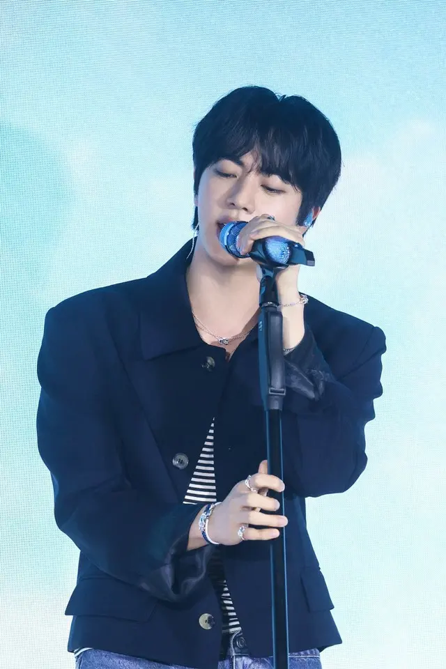 「BTS」JIN、2025年アメリカ年間アルバム販売量で「K-POP」ソロアーティスト1位に