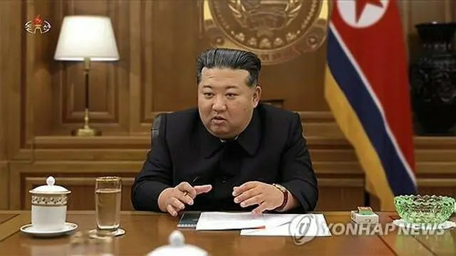 朝鮮中央テレビは金正恩氏が２６日、核関連分野の科学者や技術者と重要会議を開いたと報じた（朝鮮中央テレビより）＝（聯合ニュース）≪転載・転用禁止≫