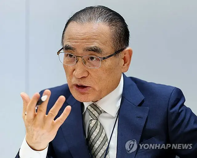 大統領室庁舎でインタビューに応じる魏聖洛・国家安保室長＝２９日、ソウル（聯合ニュース）
