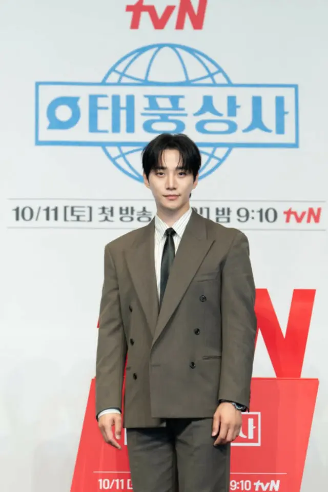 「2PM」イ・ジュノ、「『テプン商事』は、一人企画会社設立して作品と一体感を感じだ」