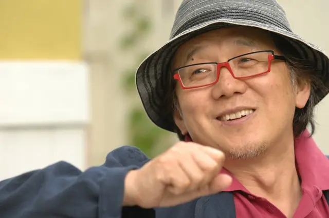 ユン・ソクホ監督