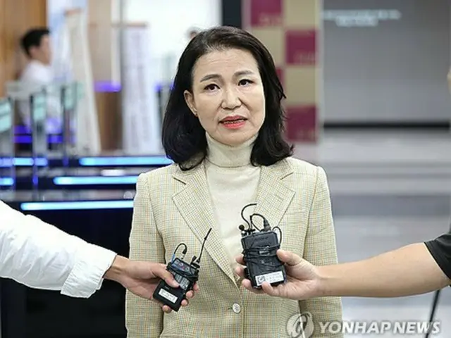 韓国警察　前政権が任命した前放送通信委員長を拘束＝公職選挙法違反など