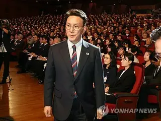 韓国首相「実用・統合・公正の政治へ」　建国記念日にあいさつ