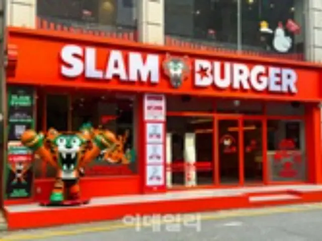 フードテック企業が創業の「スラムバーガー」、AIで管理し高成長＝韓国