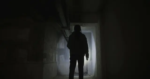 韓国発のホラー映画『層間騒音』恐怖の団地にはこびる、不穏なアイテム・人物写真が到着!12