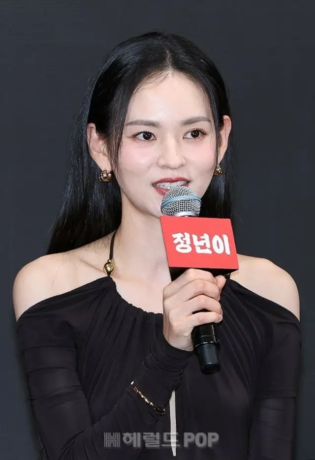 「ジョンニョン：スター誕生」女優キム・ユネ、25日に非芸能人と結婚…「温かい祝福をお願い」