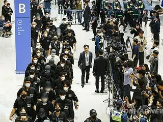 韓国警察　カンボジアから送還の５９人の逮捕状請求