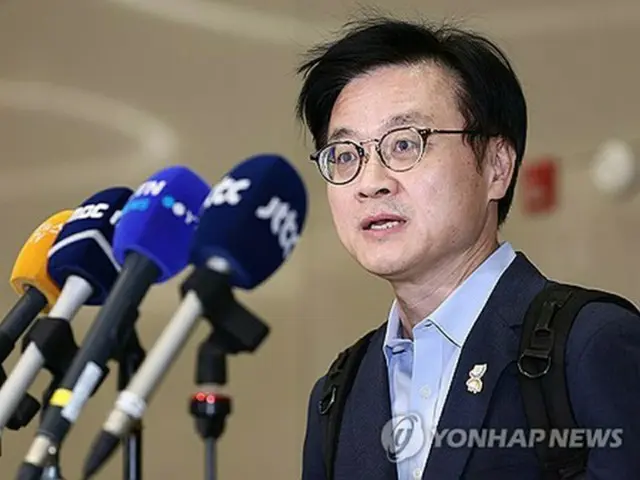 韓国産業通商相が帰国　対米投資「全額現金の要求はない」