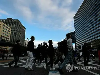 冬の訪れ感じる肌寒い朝に　ソウルは５．１度＝韓国