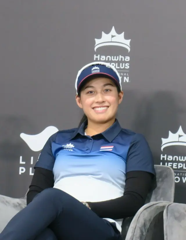 記者会見に臨む世界1位のタイ、ジーノ・ティティクル（写真：wowKorea）