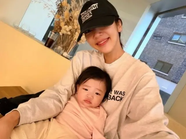 ソン・ダムビ、「家賃約100万円」梨泰院の家を離れる···すっぴんなのに相変わらずの美貌