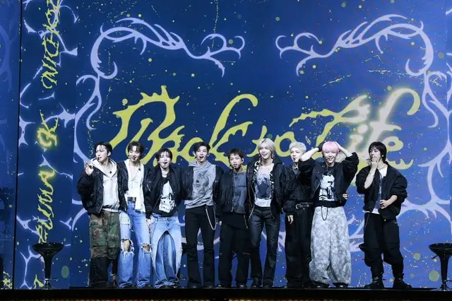 「&TEAM」、韓国デビューアルバム発売初日に113万枚突破