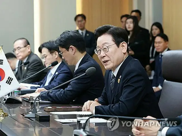 李大統領支持率　１ポイント上昇の５７％＝与党４１％・最大野党２６％