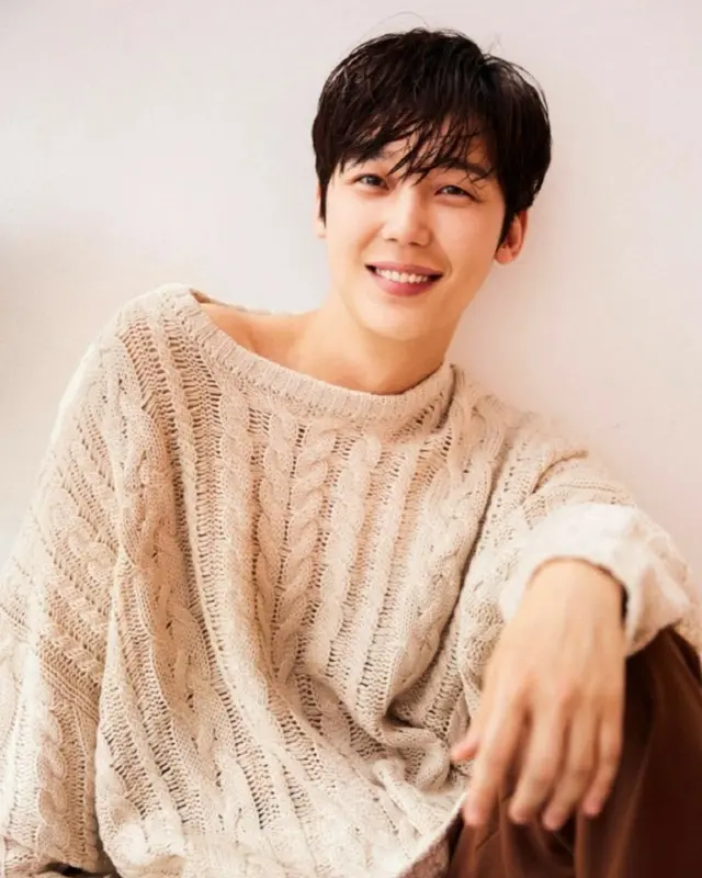 俳優ユン・ジョンフン、韓中日書芸国際交流展の広報大使に続き開会式の司会に抜てき