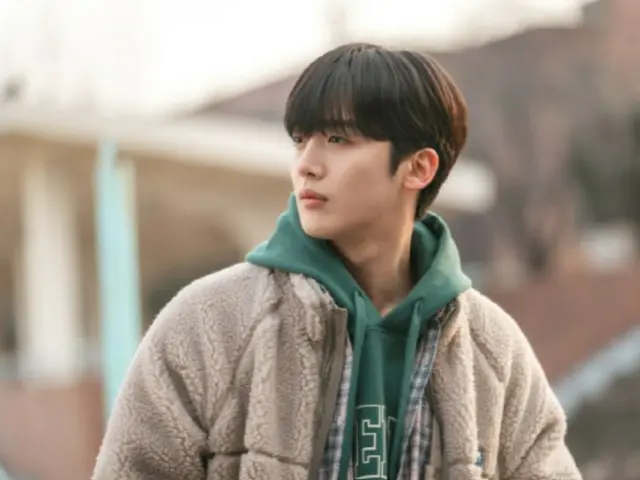 「第4次恋愛革命」キム・ヨハン、100万インフルエンサーに変身…大熱狂のロコ予告