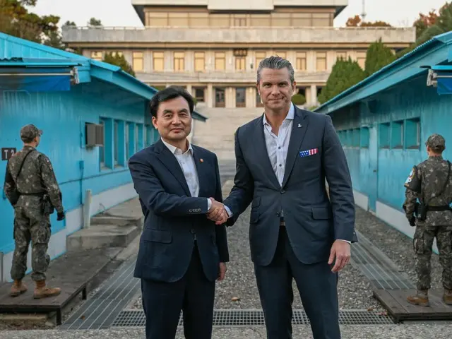 JSAを訪れた米韓国防長官…「板門店の訪問は米韓連合の象徴」＝韓国