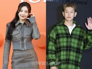 歌手Crush、“公開恋人”「Red Velvet」ジョイの妹の結婚式で祝歌…愛情戦線異状なし
