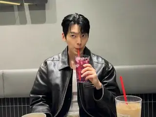 キム・ウビン、モデルのコーヒー店に登場…広告主が願うはずだ