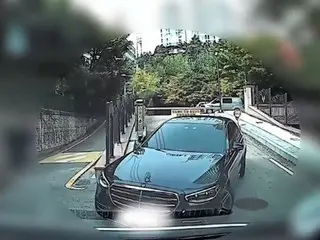 追跡の末に捕まったベンツ運転手…「41億ウォン」常習詐欺犯だった＝韓国