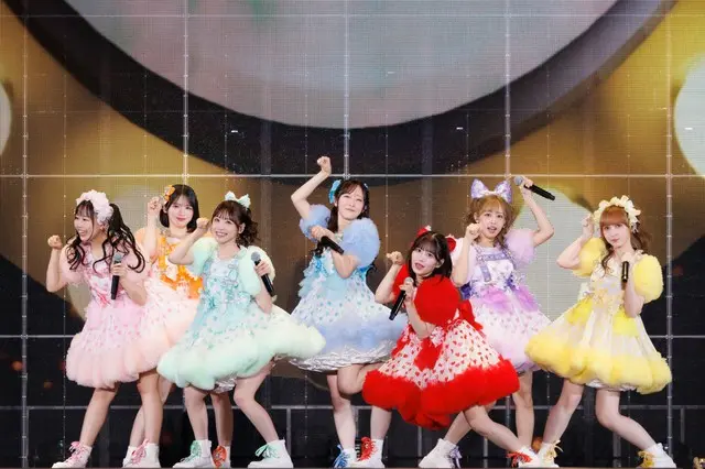 「FRUITS ZIPPER」（写真提供：© MUSIC EXPO LIVE 2025 実行委員会）