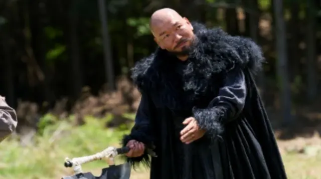 「この川には月が流れる」死地に追い込まれたカン・テオ＆キム・セジョンの運命は…乱闘戦勃発