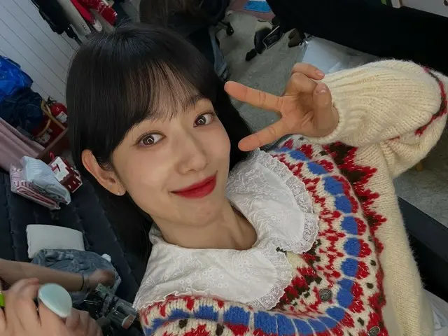 パク・シネ、「相続者たち」から12年経っても変わらない…ラブリーな「冬の女神」