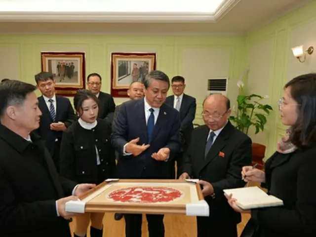 駐北朝鮮中国大使が金日成大を訪問　「大学交流協力の強化を」