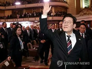 李大統領支持率　１ポイント上昇の６０％＝与党４３％・最大野党２４％