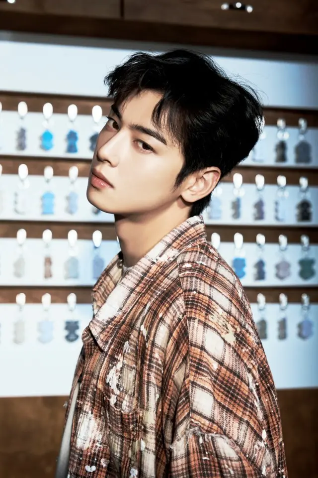 「ASTRO」チャウヌ「ELSE」、iTunes 11地域で1位…洗練さの頂点のパフォーマンスビデオ公開