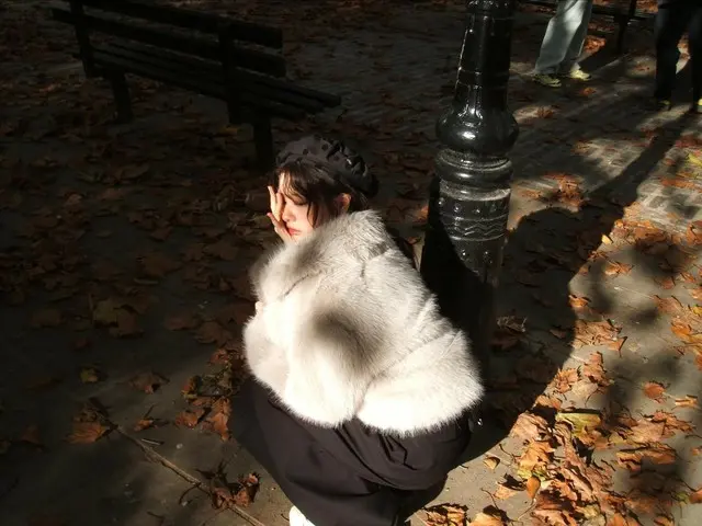 チョン・ソミン、手より小さい顔…「実物美人芸能人」の風格