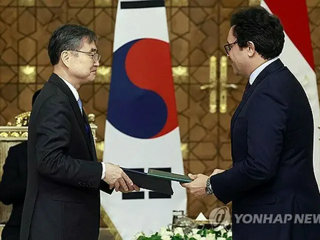 韓国外相　日中対立に「双方としっかり協力」