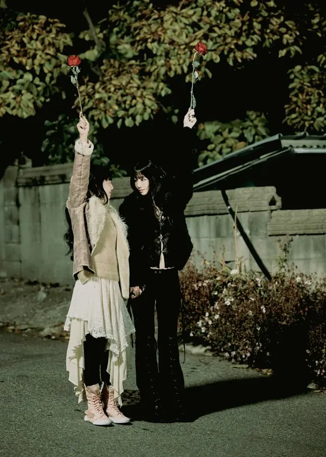 「少女時代」テヨン、新曲「Panorama」のMVが話題…隠された主人公が別にいた02