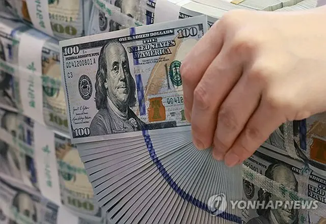 米ドル紙幣（資料写真）＝（聯合ニュース）