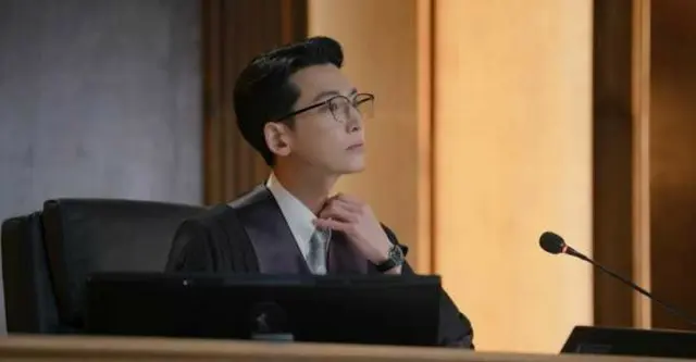 チョン・ギョンホ、エリート判事から一転…“公益弁護士”に転落？　tvN新ドラマ「プロボノ」きょう（6日）初放送