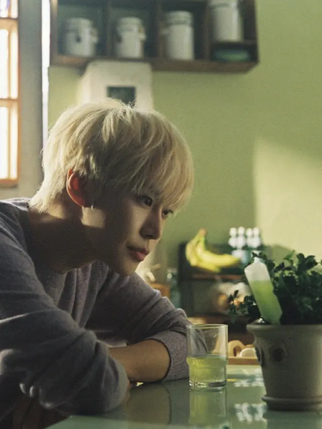 ドヨンのニューシングル「Promise」が9日午後6時、各種音楽プラットフォームで音源が公開される。