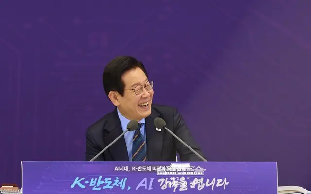 李大統領の支持率が「上昇」…前与党 “弾劾以降”の対応「適切だった」13％＝韓国