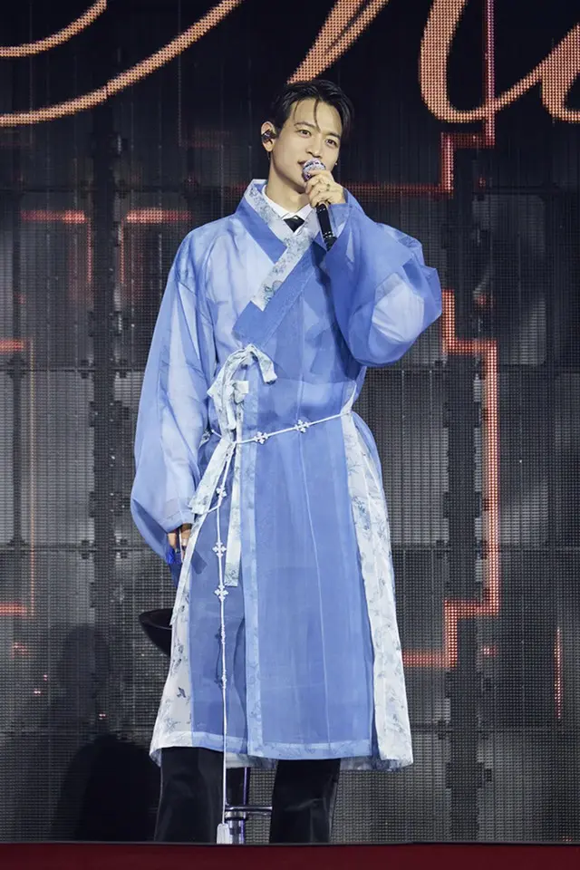 「SHINee」ミンホ、ファンミーティング盛況