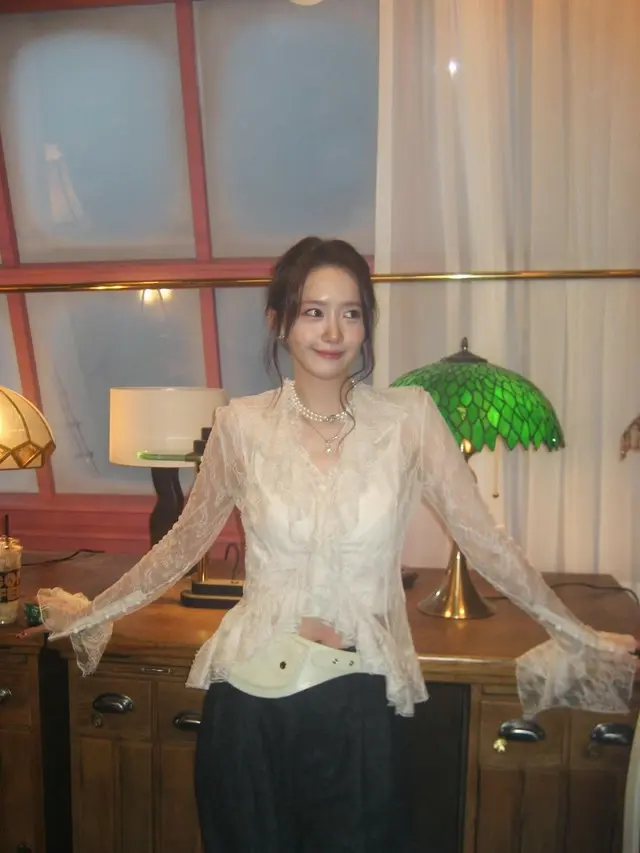 「少女時代」ユナ、非現実的な美貌公開2