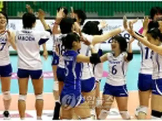韓日Vリーグトップマッチ女子、興国生命が優勝