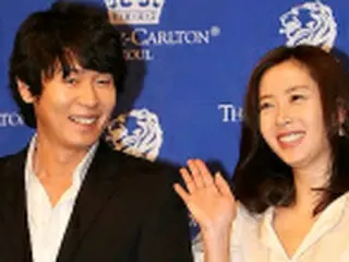 ソル・ギョング＆ソン・ユナ結婚会見！大物カップル誕生
