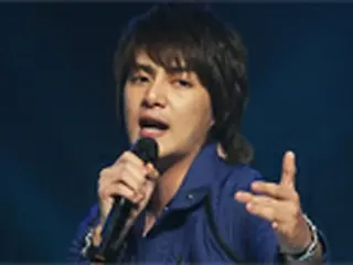 ＜M！カウントダウン＞ソロで登場した＜T-MAX＞のキム・ジュン