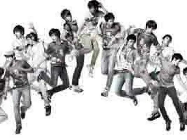 SUPER JUNIOR