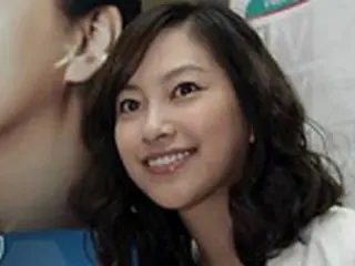 韓国タレントのシネ 米留学中の学生と結婚