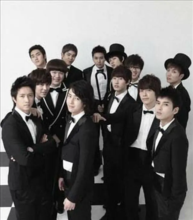 ＜SUPER JUNIOR＞